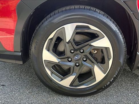 Used 2024 Subaru Crosstrek 2.5i Limited AWD/4WD image 7