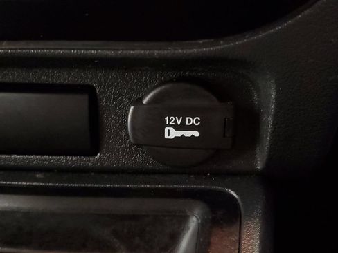 Used 2014 Jeep Compass Sport FWD image 20