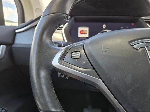 Used 2018 Tesla Model X 75D AWD/4WD image 27