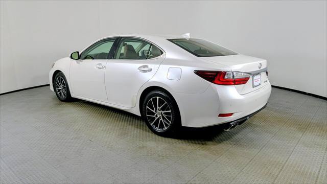 Used 2018 Lexus ES 350 w/ Luxury Package w/Wood Trim FWD image 5