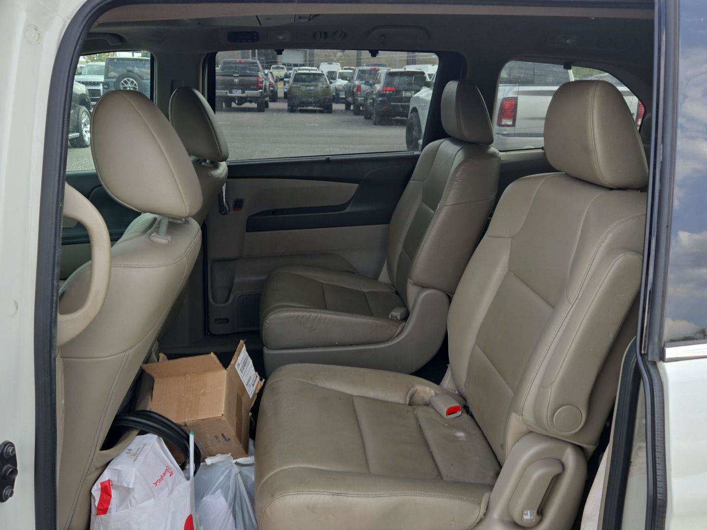 Used 2015 Honda Odyssey Touring image 15