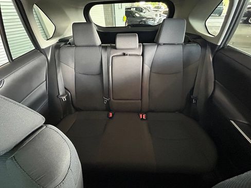 Used 2025 Toyota RAV4 LE AWD/4WD image 13