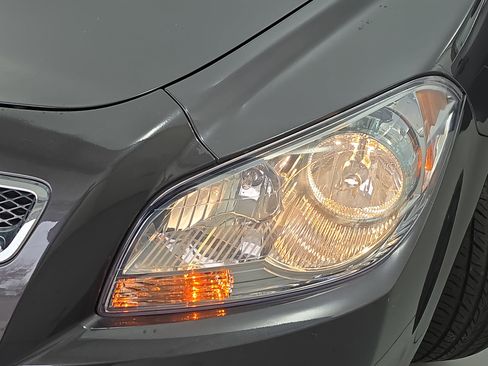 Used 2010 Chevrolet Malibu LT w/ Power Convenience Package image 27