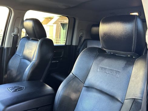 Used 2016 RAM 3500 Laramie w/ Convenience Group AWD/4WD image 23