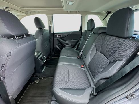 Used 2023 Subaru Forester Premium AWD/4WD image 16