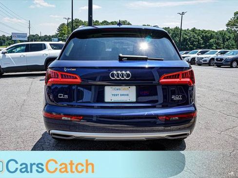 Used 2018 Audi Q5 2.0T Premium w/ Convenience Package AWD/4WD image 13