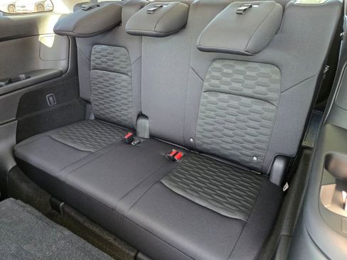 New 2026 Nissan Pathfinder SV w/ Cargo Package AWD/4WD image 9