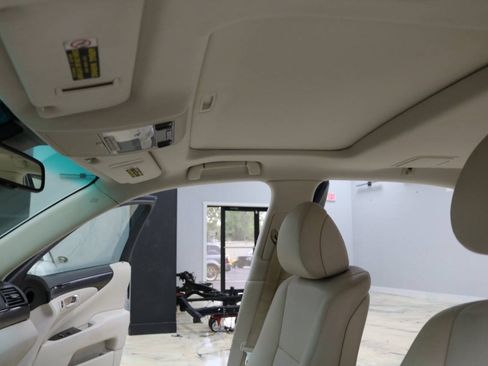 Used 2008 Lexus LS 460 L w/ Preferred Accessory Pkg RWD image 70