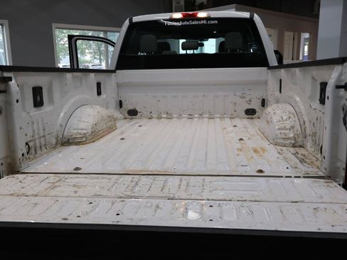 Used 2017 Ford F250 XL w/ Power Equipment Group AWD/4WD image 14