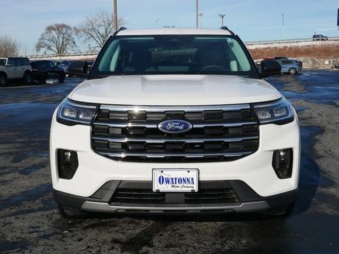 New 2026 Ford Explorer Active w/ Active Comfort Package AWD/4WD image 2
