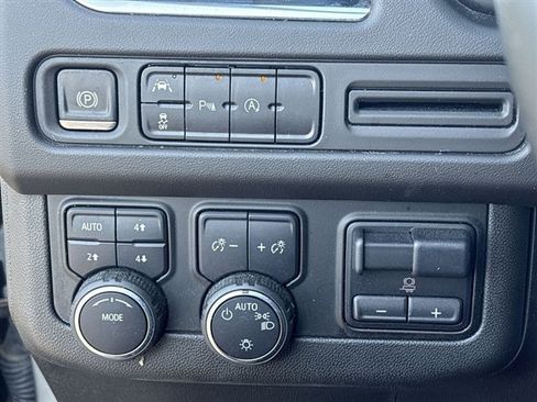 Used 2023 Chevrolet Tahoe LS w/ Driver Alert Package AWD/4WD image 17