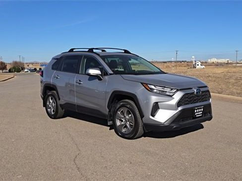 Used 2023 Toyota RAV4 XLE image 4