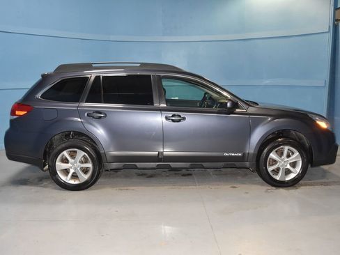 Used 2014 Subaru Outback 2.5i Limited w/ Moonroof Package image 19