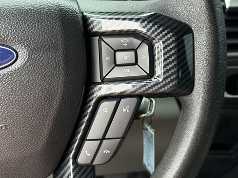 Used 2017 Ford F150 XL w/ Equipment Group 101A Mid image 17