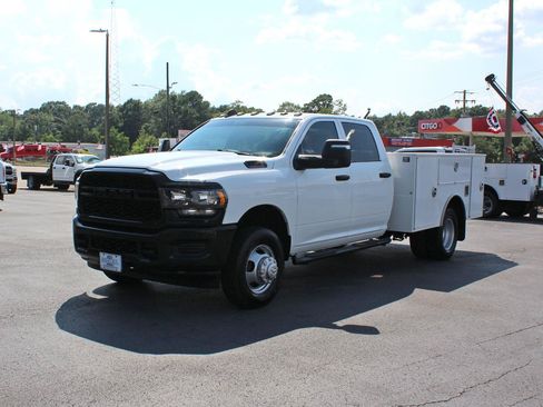 Used 2023 RAM 3500 Tradesman AWD/4WD image 10