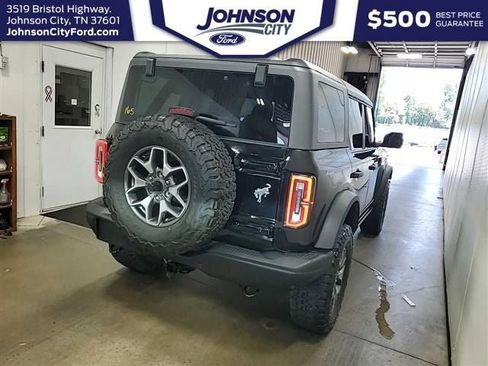 Used 2023 Ford Bronco Badlands AWD/4WD image 10
