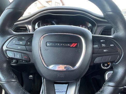 Used 2016 Dodge Challenger SXT w/ Blacktop Package RWD image 13