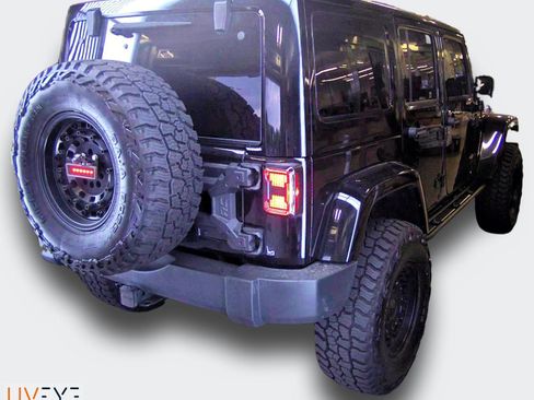 Used 2015 Jeep Wrangler Unlimited Sahara w/ Dual Top Group AWD/4WD image 7