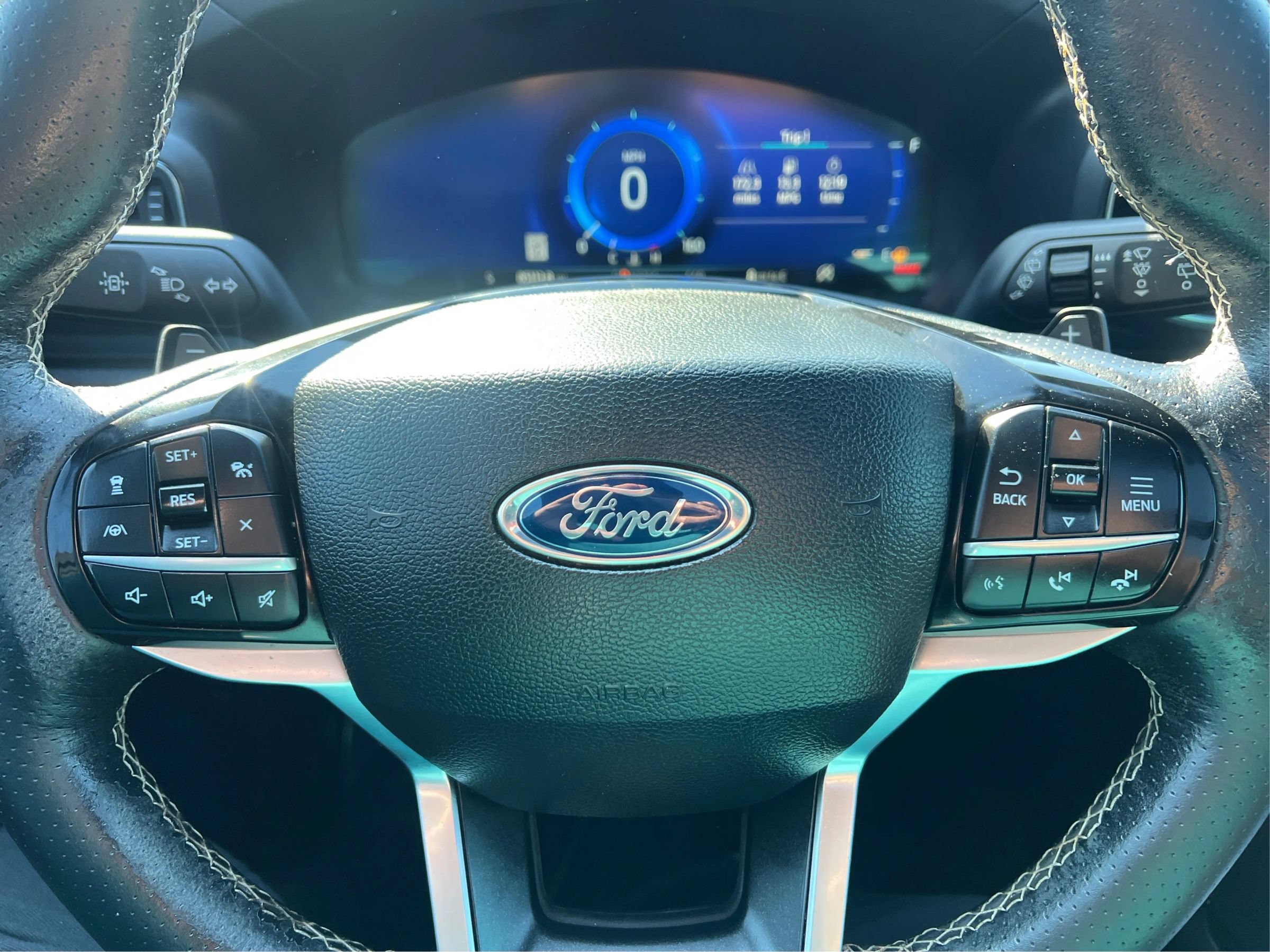Used 2022 Ford Explorer ST w/ Equipment Group 401A AWD/4WD image 15