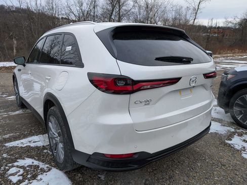 Used 2026 MAZDA CX-90 3.3 Turbo w/ Preferred Package AWD/4WD image 9