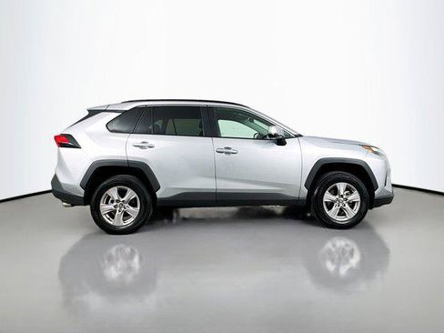 Certified 2025 Toyota RAV4 XLE AWD/4WD image 8