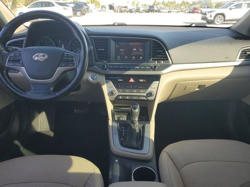 Used 2017 Hyundai Elantra Value Edition image 10