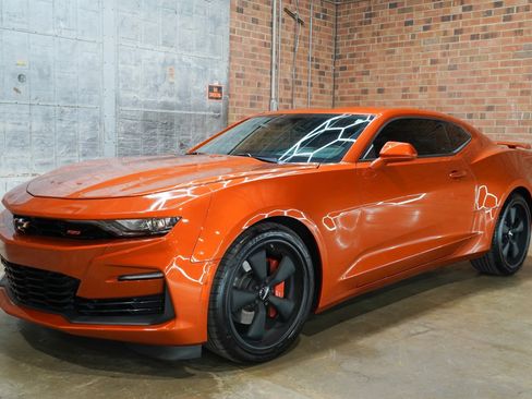 Used 2022 Chevrolet Camaro SS RWD image 7
