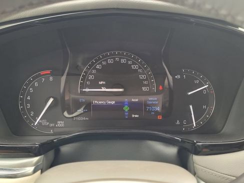 Used 2017 Cadillac XT5 Luxury w/ Driver Awareness Package FWD image 22