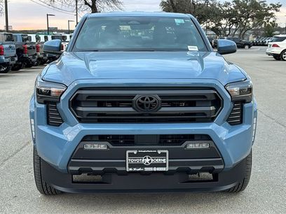 New 2026 Toyota Tacoma SR5