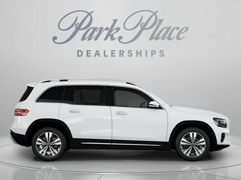 Certified 2026 Mercedes-Benz GLB 250 image 26