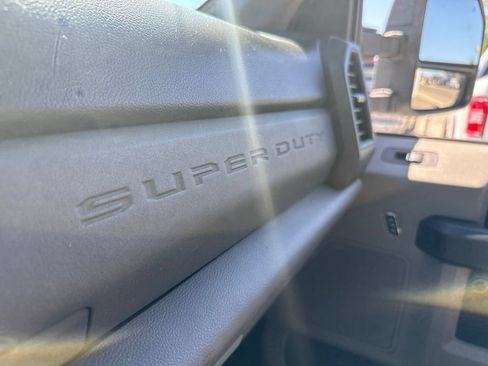 Used 2019 Ford F350 XL w/ Power Equipment Group RWD image 15