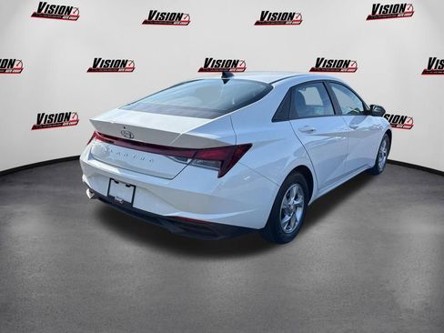 Used 2023 Hyundai Elantra SE FWD image 5