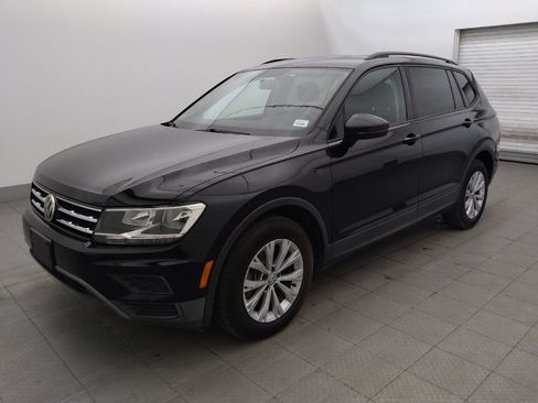 Used 2019 Volkswagen Tiguan S w/ Driver Assistance Package FWD image 2