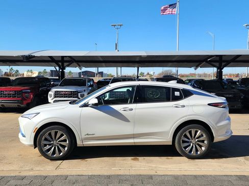 New 2026 Buick Envista Avenir image 7