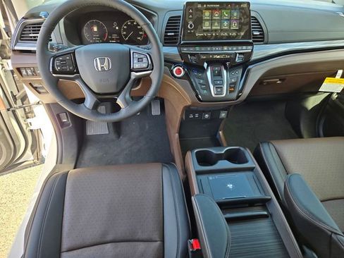New 2026 Honda Odyssey Elite image 19