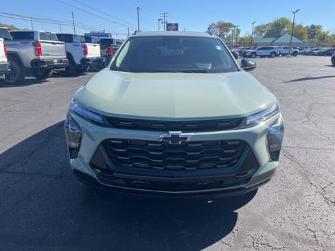 New 2026 Chevrolet Trax ACTIV w/ Sunroof Package FWD image 9