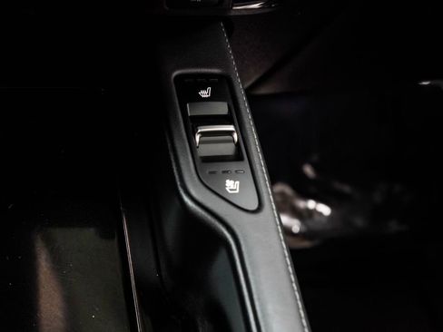 Used 2022 Kia Telluride EX w/ EX Premium Package FWD image 28