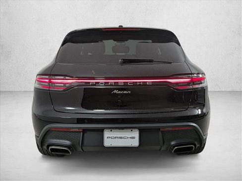 New 2026 Porsche Macan image 10