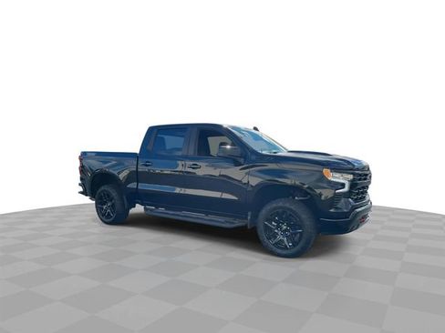 Used 2023 Chevrolet Silverado 1500 LT Trail Boss w/ Protection Package image 2