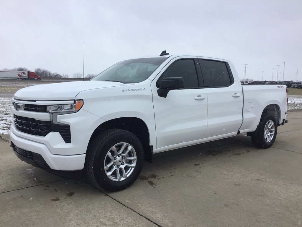 Used 2025 Chevrolet Silverado 1500 RST w/ Convenience Package II AWD/4WD image 3