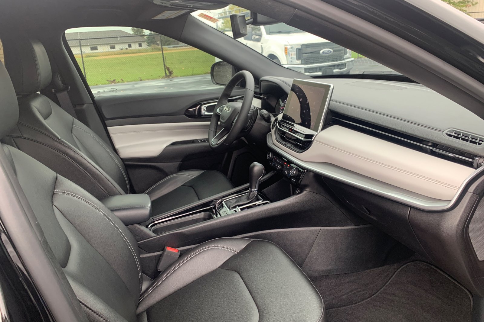 Used 2025 Jeep Compass Limited AWD/4WD image 20
