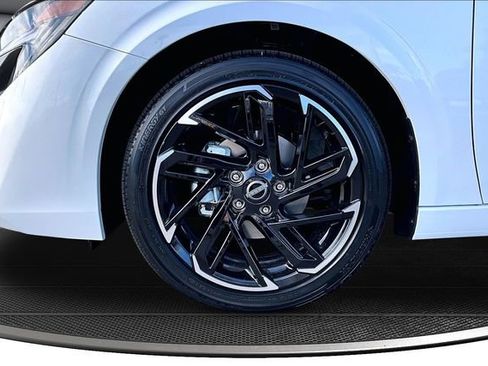 New 2026 Nissan Sentra SR image 12