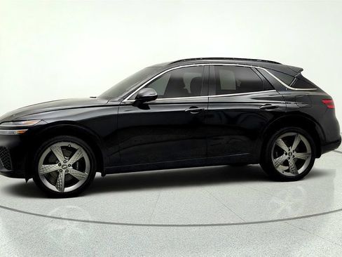 Used 2025 Genesis GV70 3.5T Sport w/ Sport Advanced Package AWD/4WD image 8