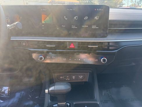 Used 2025 Kia K5 LXS image 17