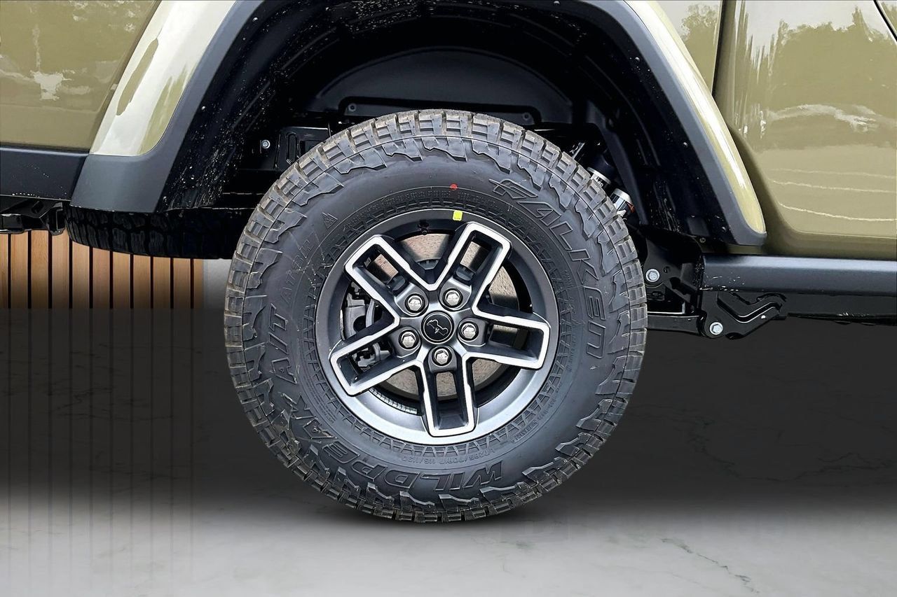 New 2026 Jeep Gladiator Mojave AWD/4WD image 33
