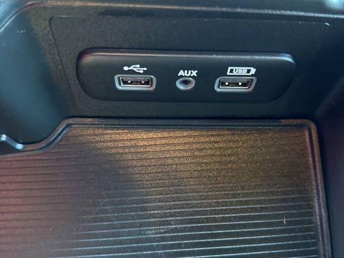 Used 2022 RAM 1500 Classic Warlock image 35