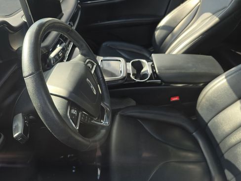 Used 2023 Lincoln Nautilus AWD w/ Premium Package image 14