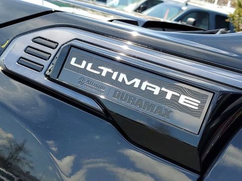 Certified 2025 GMC Sierra 2500 Denali Ultimate AWD/4WD image 6