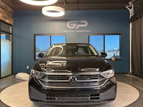 Used 2023 Volkswagen Jetta S FWD image 8