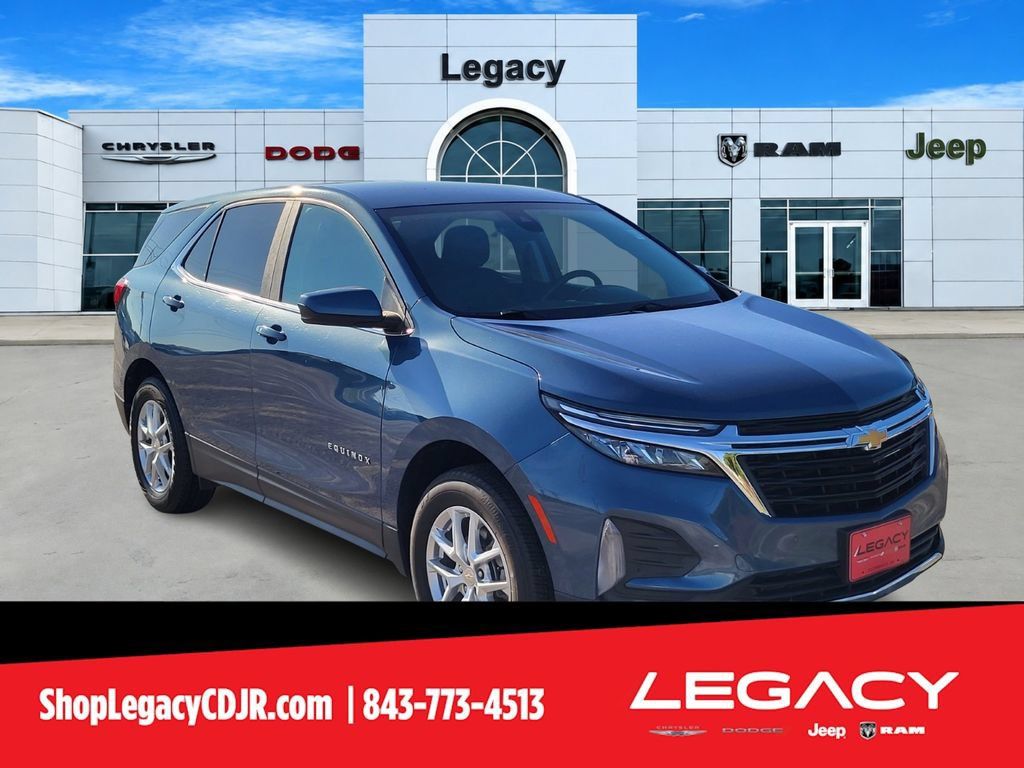 Used 2024 Chevrolet Equinox LT AWD/4WD image 1